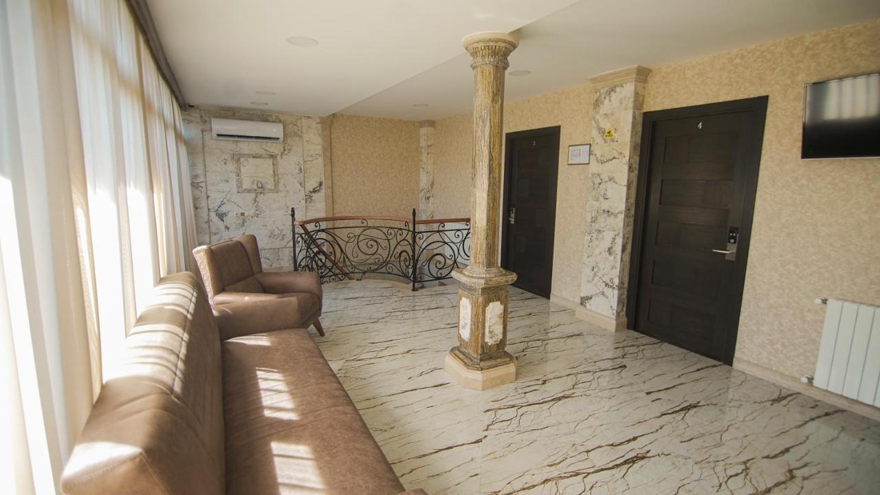 Hotel Juralius Tiflis Dış mekan fotoğraf
