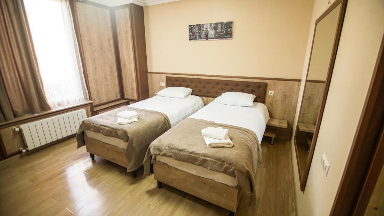 Hotel Juralius Tiflis Dış mekan fotoğraf