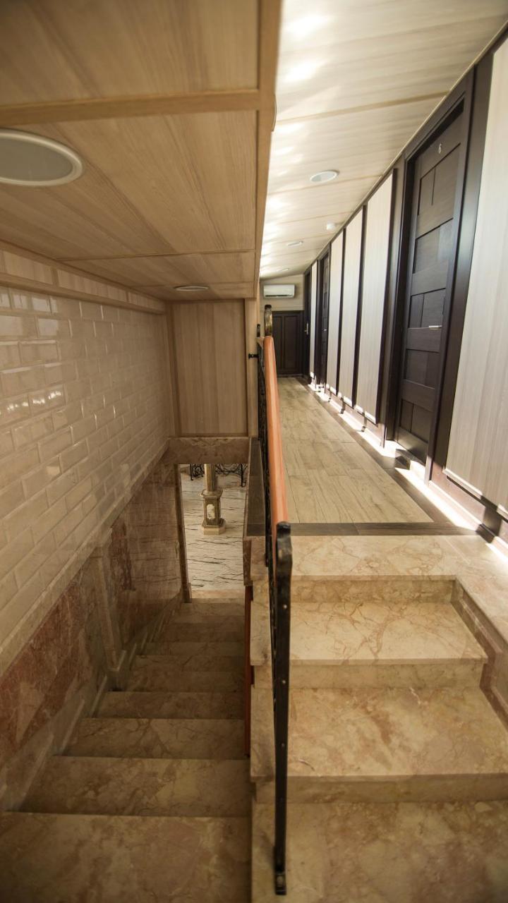 Hotel Juralius Tiflis Dış mekan fotoğraf