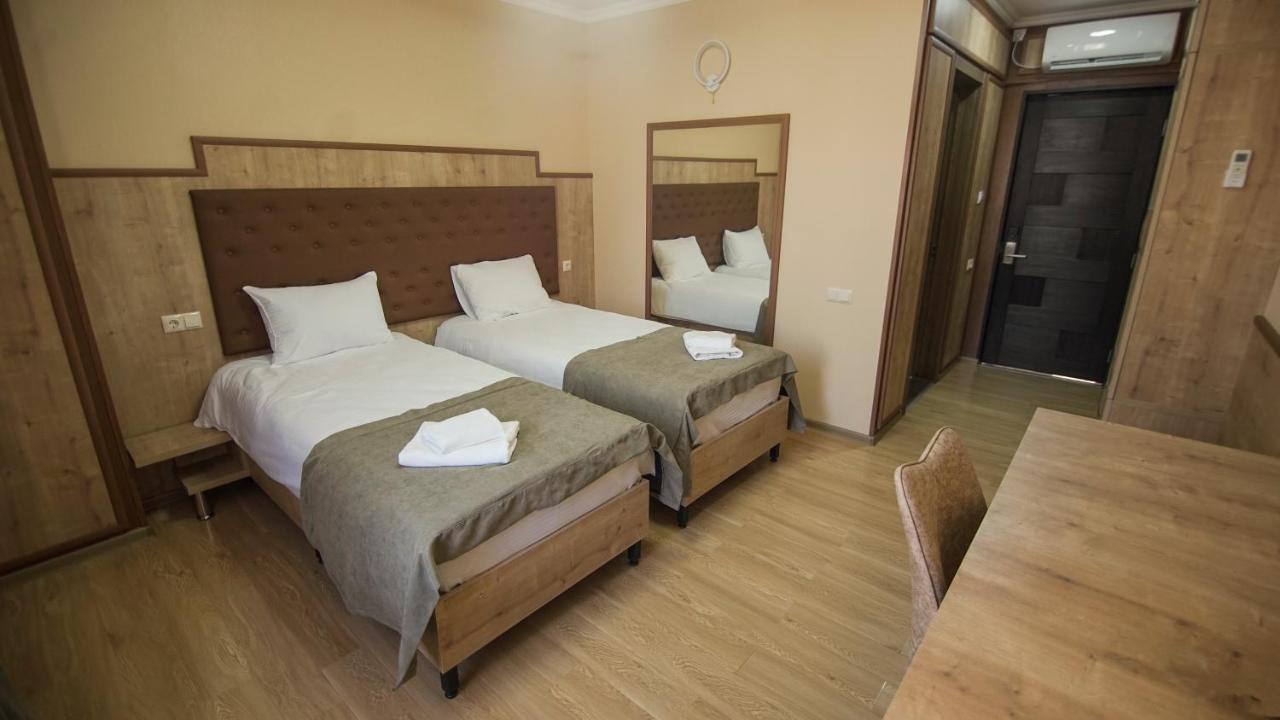 Hotel Juralius Tiflis Dış mekan fotoğraf