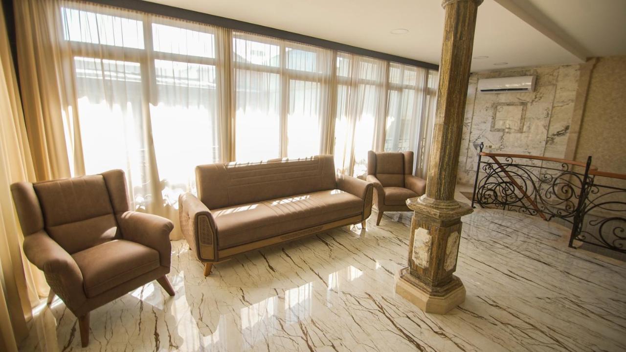 Hotel Juralius Tiflis Dış mekan fotoğraf